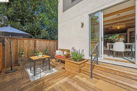 Exterior - 1305 Henry St #C, Berkeley, CA 94709 photo 6 of 10