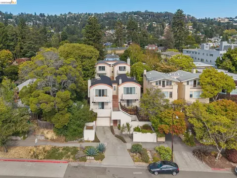 View/Area - 1305 Henry St #C, Berkeley, CA 94709 photo 5 of 5