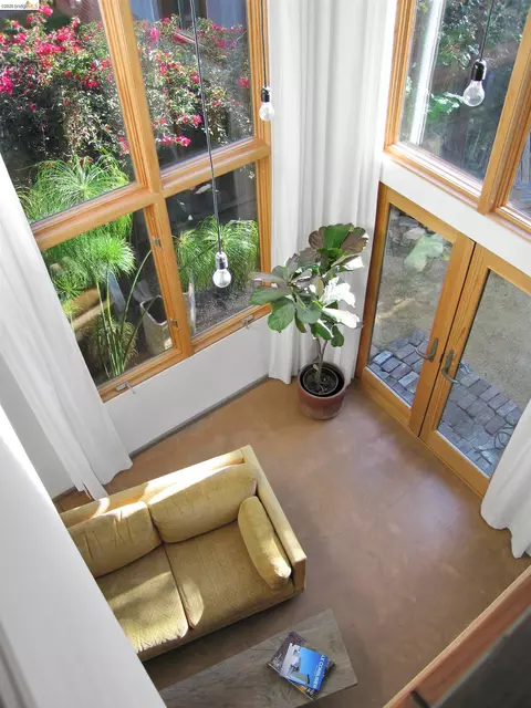 Living - 1542 Addison St, Berkeley, CA 94703 photo 2 of 2