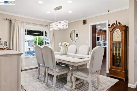 Dining - 1661 Beckner Ct, Concord, CA 94521 photo 1 of 2