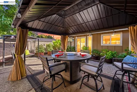 Exterior - 1661 Beckner Ct, Concord, CA 94521 photo 7 of 15
