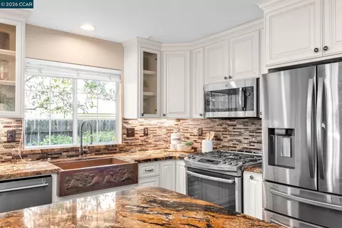 Kitchen - 1174 Central Ave, Livermore, CA 94551 photo 4 of 4