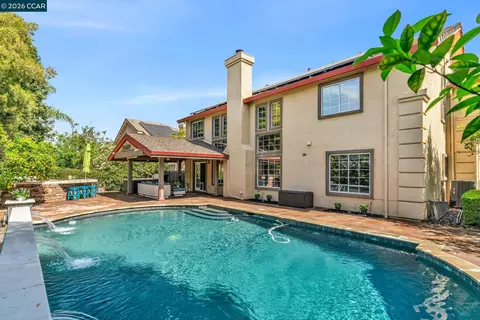 Exterior - 1174 Central Ave, Livermore, CA 94551 photo 7 of 13