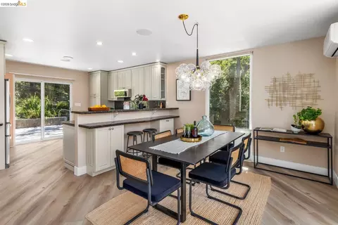 Dining - 3696 Boyer Cir, Lafayette, CA 94549 photo 3 of 3