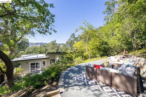 Exterior - 3696 Boyer Cir, Lafayette, CA 94549 photo 19 of 27