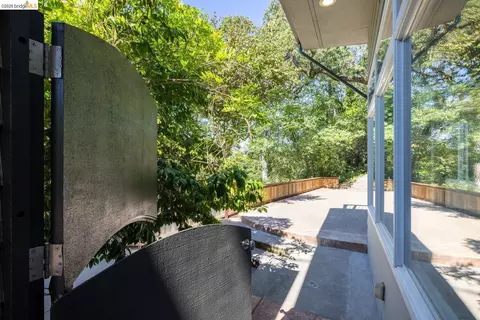 Exterior - 3696 Boyer Cir, Lafayette, CA 94549 photo 20 of 27