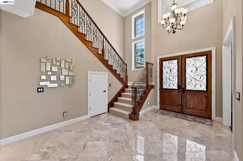 Entry Way - 3182 Ashbourne Cir, San Ramon, CA 94583 photo 3 of 8