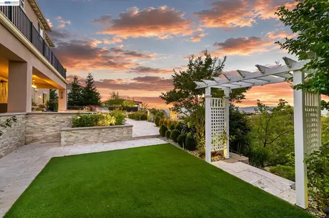 Exterior - 3182 Ashbourne Cir, San Ramon, CA 94583 photo 21 of 22