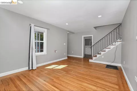 Living - 875 Central Ave, Pittsburg, CA 94565 photo 3 of 5