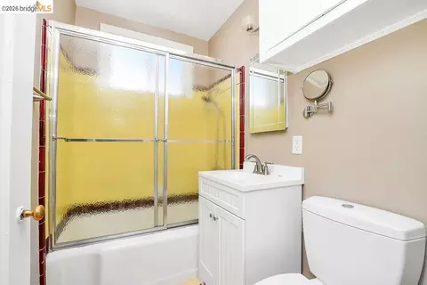Bath - 875 Central Ave, Pittsburg, CA 94565 photo 3 of 3