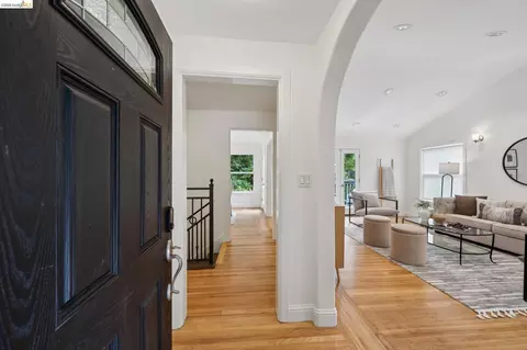 Entry Way - 15 Edgecroft Rd, Kensington, CA 94707 photo 1 of 7