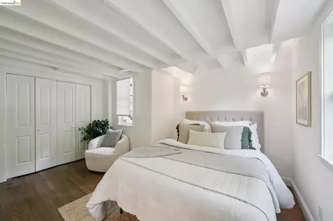 Bedroom - 15 Edgecroft Rd, Kensington, CA 94707 photo 5 of 11