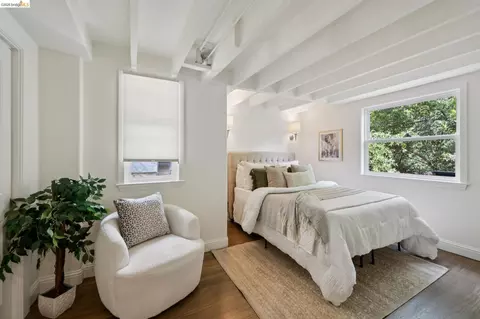 Bedroom - 15 Edgecroft Rd, Kensington, CA 94707 photo 3 of 11