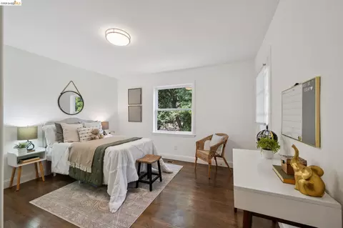 Bedroom - 15 Edgecroft Rd, Kensington, CA 94707 photo 7 of 11