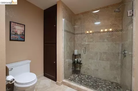 Bath - 231 Sutter View Ct, Sutter Creek, CA 95685 photo 4 of 4