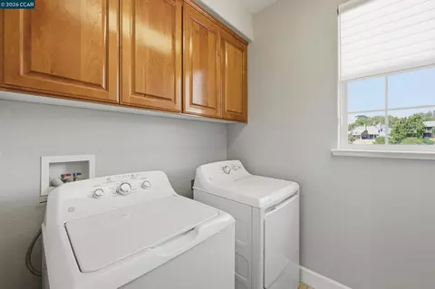 Other - 6122 Ashwell Way, Vallejo, CA 94591 photo 3 of 8