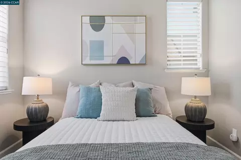 Bedroom - 6122 Ashwell Way, Vallejo, CA 94591 photo 3 of 4