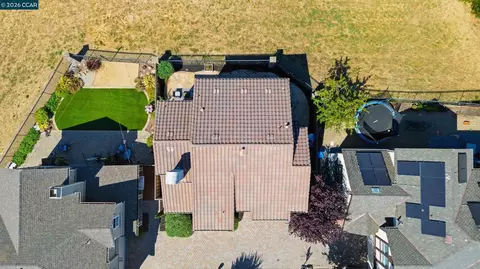 View/Area - 6122 Ashwell Way, Vallejo, CA 94591 photo 8 of 9