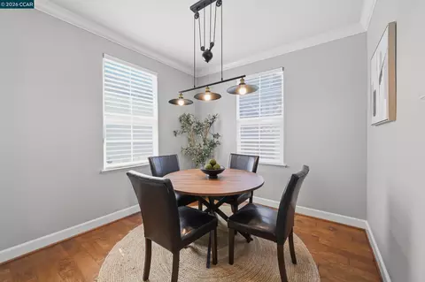 Dining - 6122 Ashwell Way, Vallejo, CA 94591 photo 1 of 6