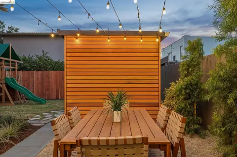 Exterior - 1409 66th St, Berkeley, CA 94702 photo 4 of 12