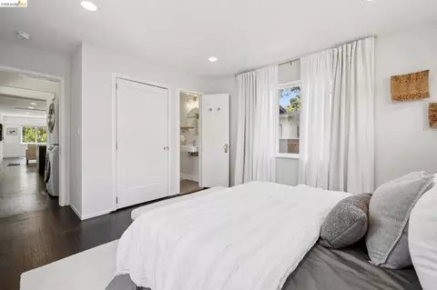 Bedroom - 1409 66th St, Berkeley, CA 94702 photo 4 of 11