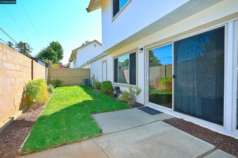 Exterior - 4836 Boxer Blvd, Concord, CA 94521 photo 3 of 7