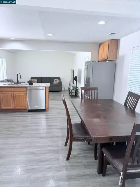 Dining - 1131 Langlie Ct, Rodeo, CA 94572 photo 1 of 1