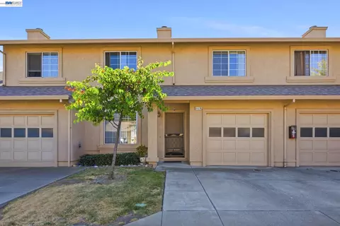 847 W Sunset Blvd #B, Hayward, CA 94541