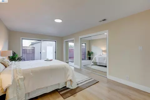 Bedroom - 34312 Cornwallis Ct, Fremont, CA 94555 photo 4 of 6