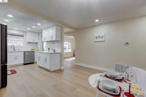 Other - 34312 Cornwallis Ct, Fremont, CA 94555 photo 2 of 7