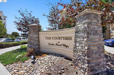 Exterior - 4366 Fitzwilliam St, Dublin, CA 94568 photo 7 of 11