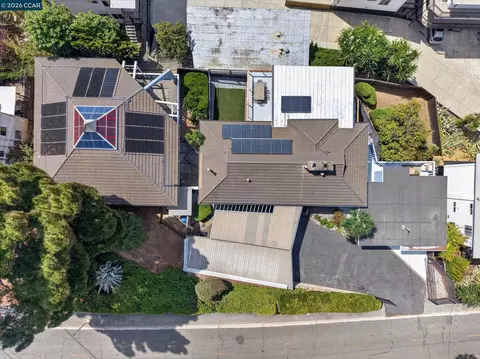 View/Area - 425 Hichborn St, Vallejo, CA 94590 photo 1 of 6