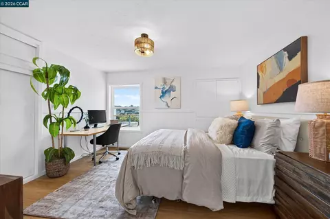 Bedroom - 425 Hichborn St, Vallejo, CA 94590 photo 1 of 3