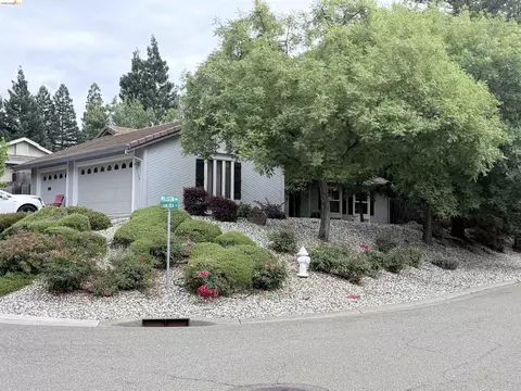 1734 Canberra Pl, El Dorado Hills, CA 95762