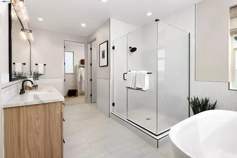 Bath - 4885 Diablo View St, Dublin, CA 94568 photo 1 of 2
