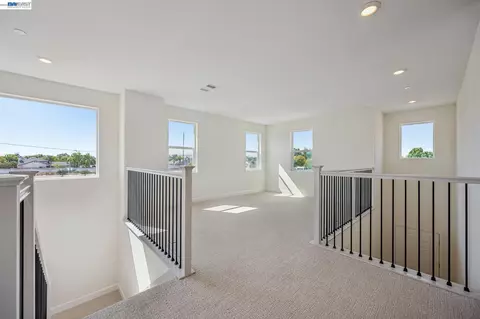 Entry Way - 300 Colfax Ln, Oakley, CA 94561 photo 12 of 19