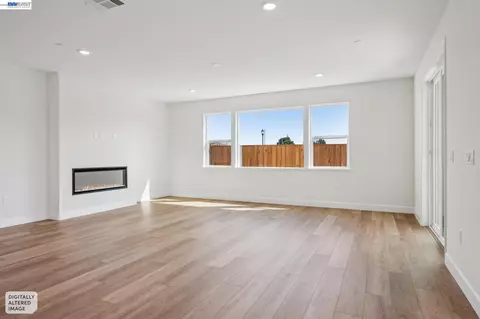 Living - 300 Colfax Ln, Oakley, CA 94561 photo 3 of 28