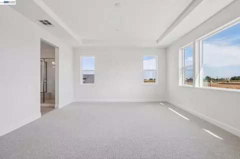 Bedroom - 300 Colfax Ln, Oakley, CA 94561 photo 7 of 15