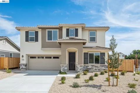 Exterior - 300 Colfax Ln, Oakley, CA 94561 photo 9 of 15