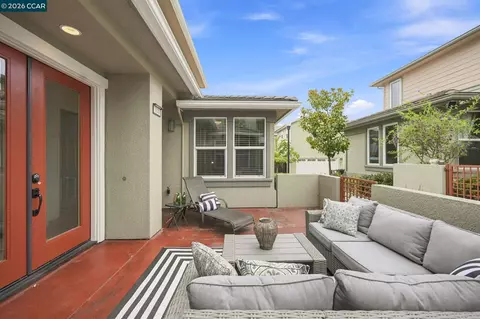 Exterior - 1149 Azuar Ave, Vallejo, CA 94592 photo 2 of 5