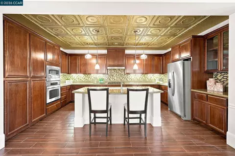 Kitchen - 1149 Azuar Ave, Vallejo, CA 94592 photo 1 of 4