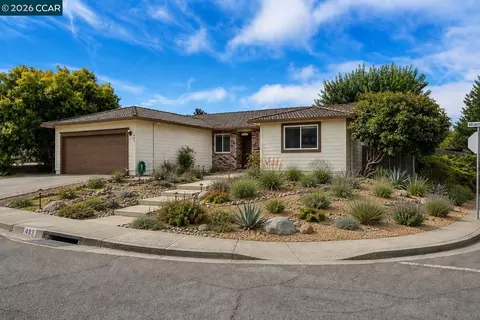 Exterior - 483 Brunswick Dr, Vallejo, CA 94591 photo 7 of 8