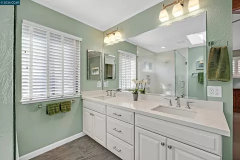 Bath - 7297 Castle Dr, Dublin, CA 94568 photo 1 of 5