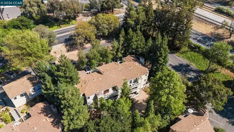 View/Area - 388 Mill Rd, Martinez, CA 94553 photo 7 of 7