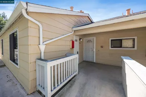 Exterior - 388 Mill Rd, Martinez, CA 94553 photo 5 of 7