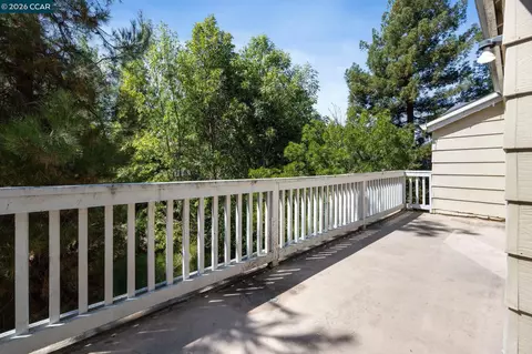 Exterior - 388 Mill Rd, Martinez, CA 94553 photo 4 of 7