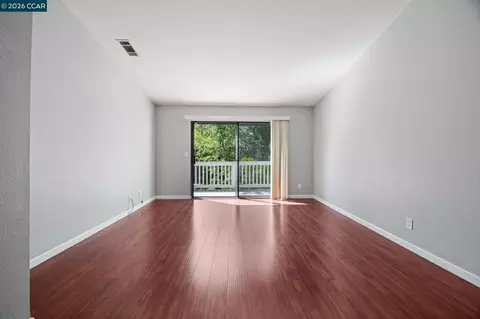 Living - 388 Mill Rd, Martinez, CA 94553 photo 4 of 7