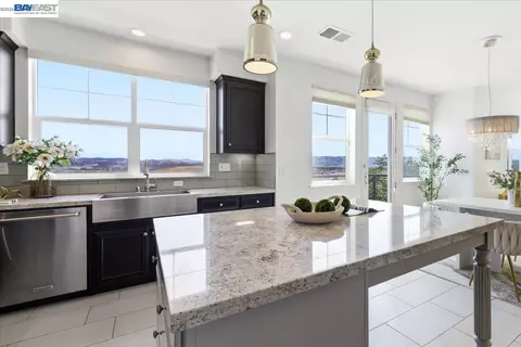Kitchen - 3895 Camino Loop, Dublin, CA 94568 photo 6 of 14