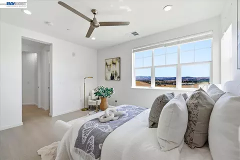 Bedroom - 3895 Camino Loop, Dublin, CA 94568 photo 5 of 15