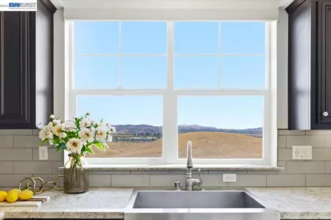 Kitchen - 3895 Camino Loop, Dublin, CA 94568 photo 8 of 14